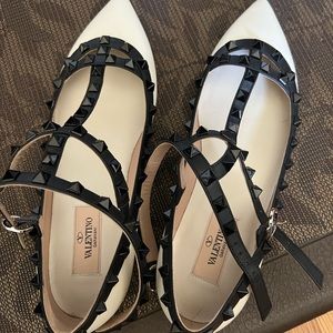 Valentino Tonal Rockstud Caged Ballerina Flats in Cream and Black